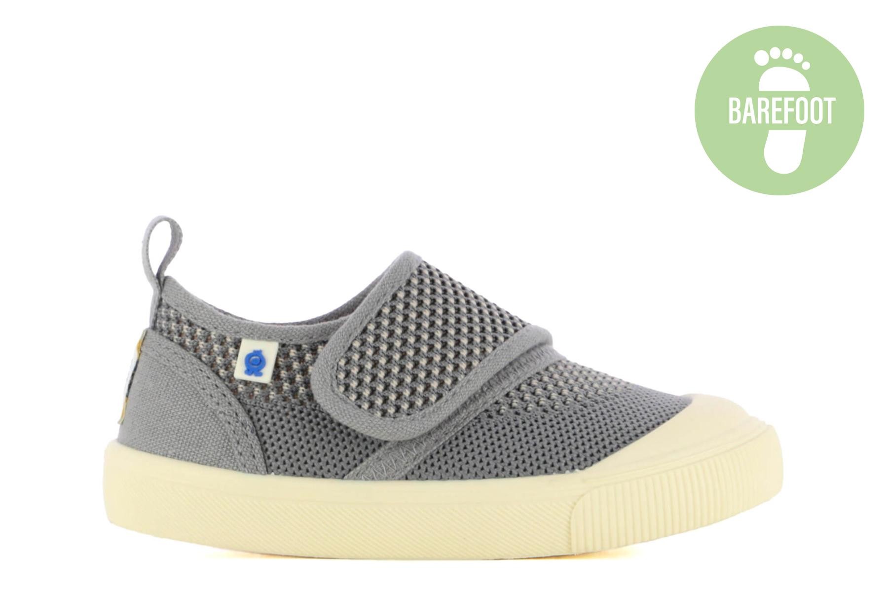 Zapatillas tiras ajustables infantil GIOCO Camelot Barefoot